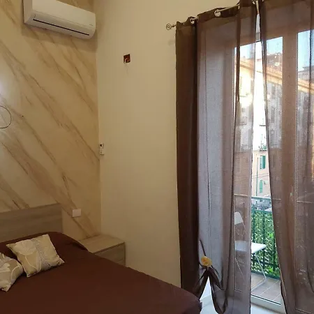 Royal House Neapel